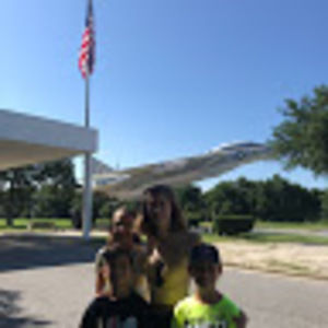 Meet your Posher, Gia